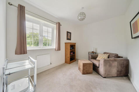 1299859-20-683863...