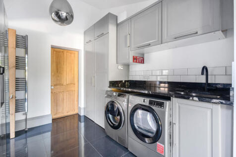 1342307-24-68a8d2...