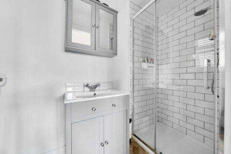 1342307-19-68a8d2...