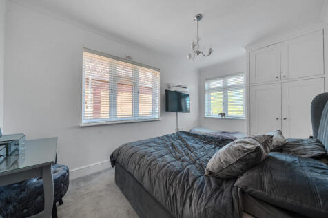 1342307-22-68a8d2...