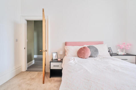 1343191-15-68b32d...