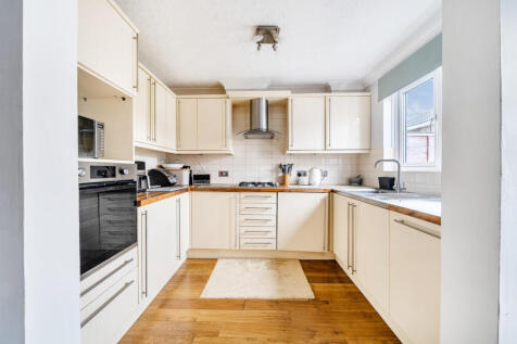 1360422-18-68e824...