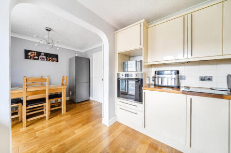 1360422-20-68e824...