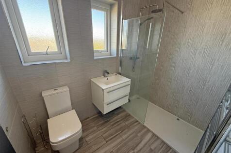 Shower room.jpg