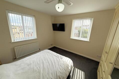 Bedroom.jpg