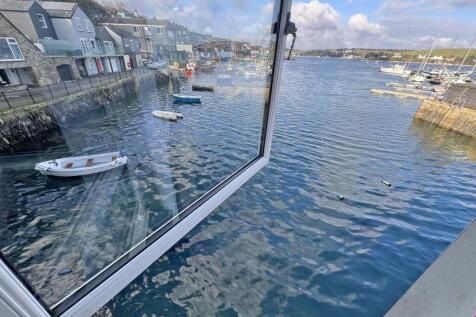 e3b06890-a009-4c43-a5ce-eafc63327d08