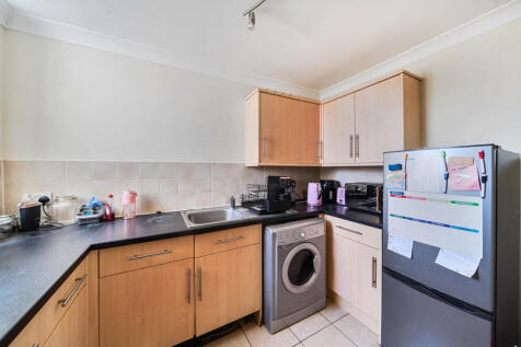 1311982-10-685449...