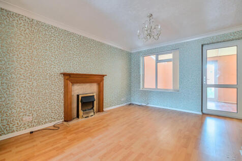 1340447-9-68d2bbf...