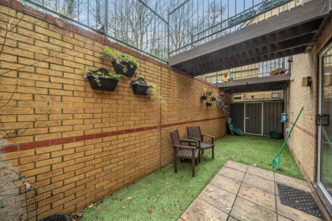 1387400-35-6936f8...