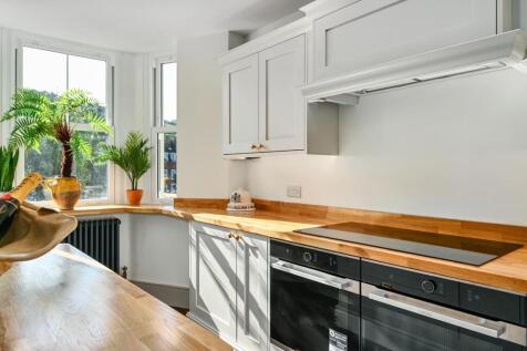 3 the high street tn34 (11).jpg