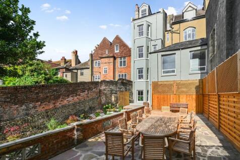 3 the high street tn34 (40).jpg