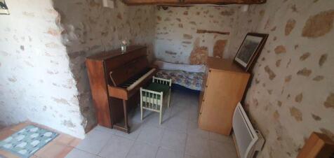 Photo 37
