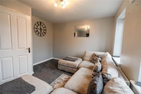 Living Room (2)