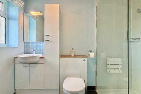 ENSUITE.jpg