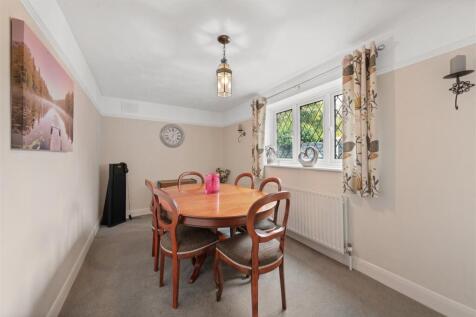 3 London Road 12.jpg