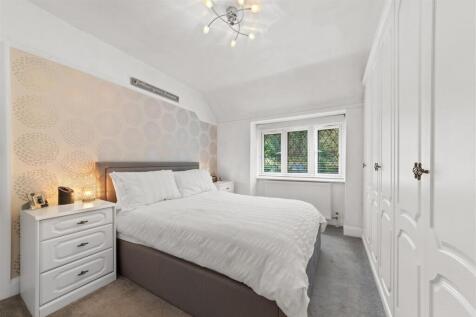3 London Road 6.jpg