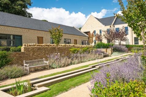 Front &amp; Communal Gardens