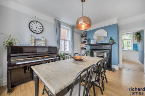 2da54c04562345f38289729cf97f92bd