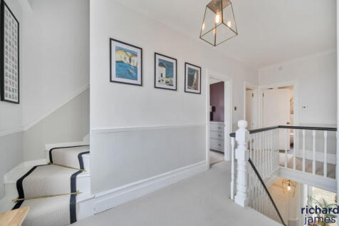 ab2f350964fa4f91b6edf3327e0ecfbe