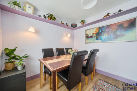 fdc95b8ca2364bc9a1b682840564b849