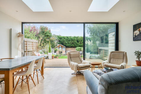 76dda293668b416d8caa4d025332acf1