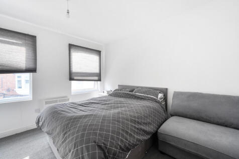 1324943-9-68780ba...