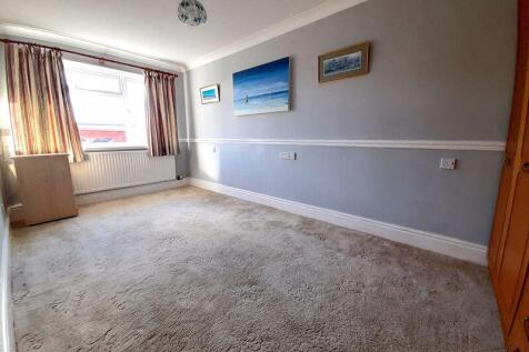 Bedroom 1 - Ground Floor