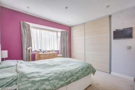 16 Chenies Avenue...