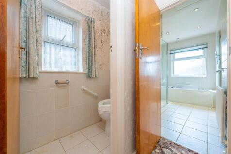 Separate WC