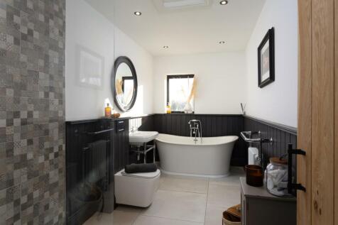 Ground Floor House Bathroom
