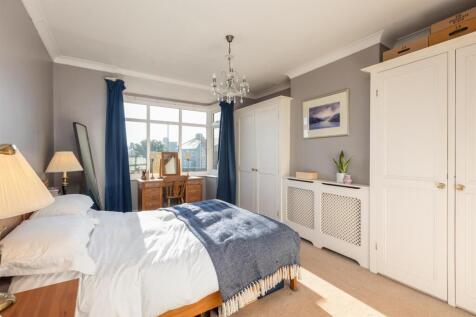 Principal Bedroom Suite