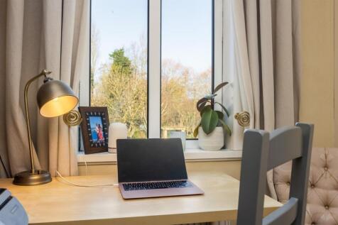 Study/Bedroom 5