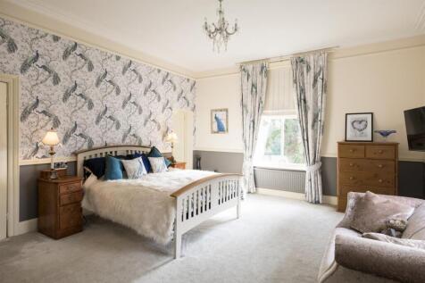 Principal Bedroom Suite