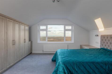 Principal Bedroom Suite