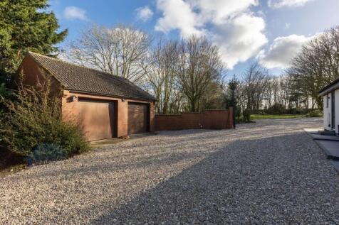 Garage &amp; Parking