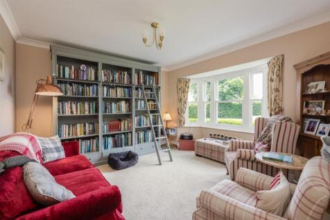 Sitting Room/Library