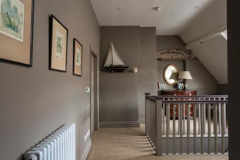 Second floor landing