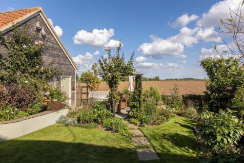 Rear Garden &amp; Garage