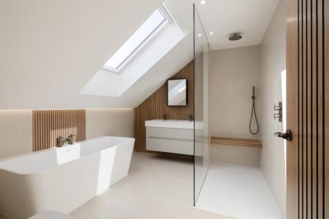 Principal Bedroom Suite