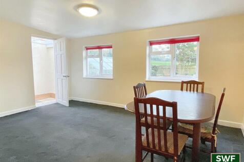 EXTENDED REAR LIVING ROOM