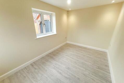 Ground Floor Office Space/Play Room