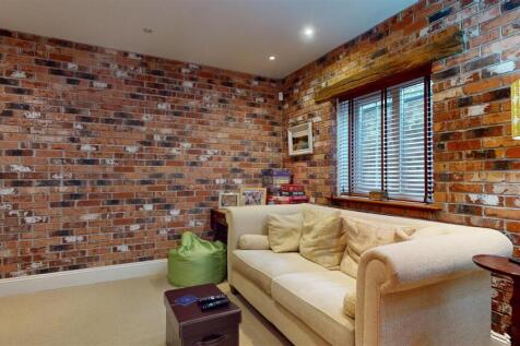 Snug room