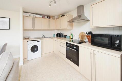 3 Birch Meadow Close  kitchen.jpg