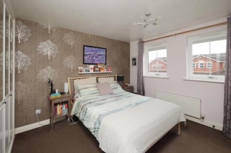 9 Mark Antony Drive Cv34-19.jpg