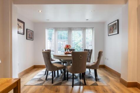 living dining room-2.jpg