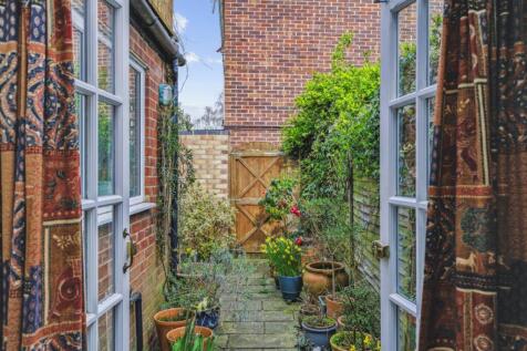 Property Image 11