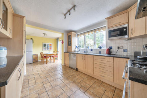 1311693-14-685e6a...