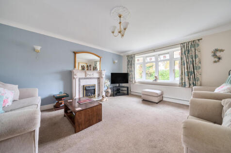 1376092-7-690cb0a...