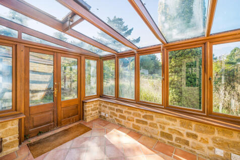 1355732-5-68d2be4...