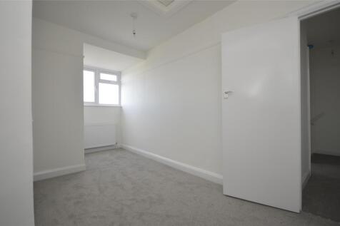 Bedroom 3 (2)